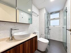 The Esparis (D18), Condominium #632837641